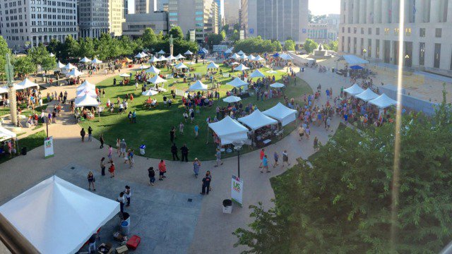 BitesBlog's tweet photo. This weekend's Taste of Music City will include a new farmers market component. https://t.co/ETtQoHSSWv https://t.co/XoFeoe458q