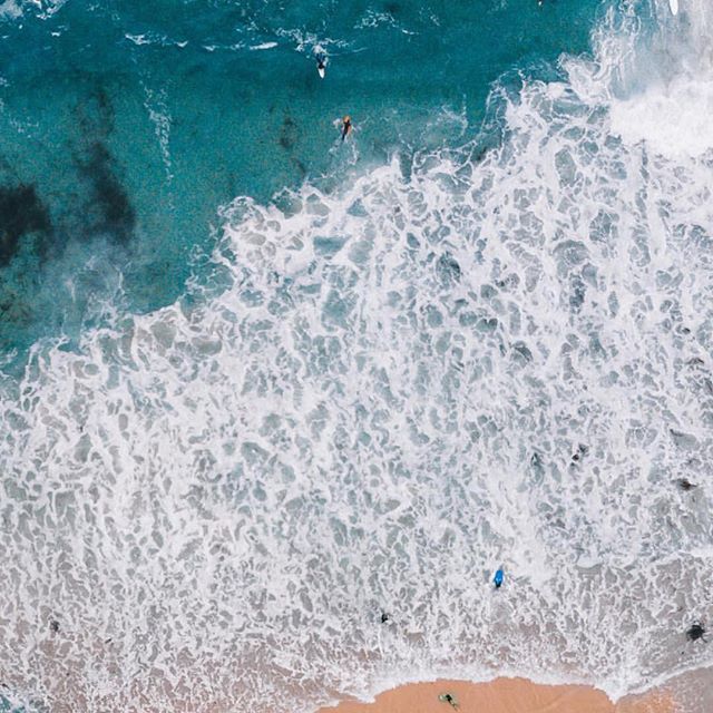 Summer surf vibes with @hugo.visuals. 
#dronestagram #howllondon ift.tt/2t8bfv2