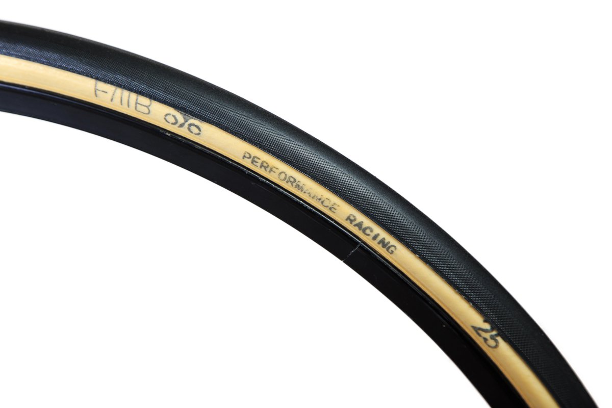 fm_boyaux's tweet photo. The moment is come to present our new tubulars "PERFORMANCE" Cotton and Natural Silk Versions @fm_boyaux #MadeinFrance #UCIWWT #fmbworldtour #fmbtires #teamtrials #worldtour #UCIWT https://t.co/SrzbCP9qZU