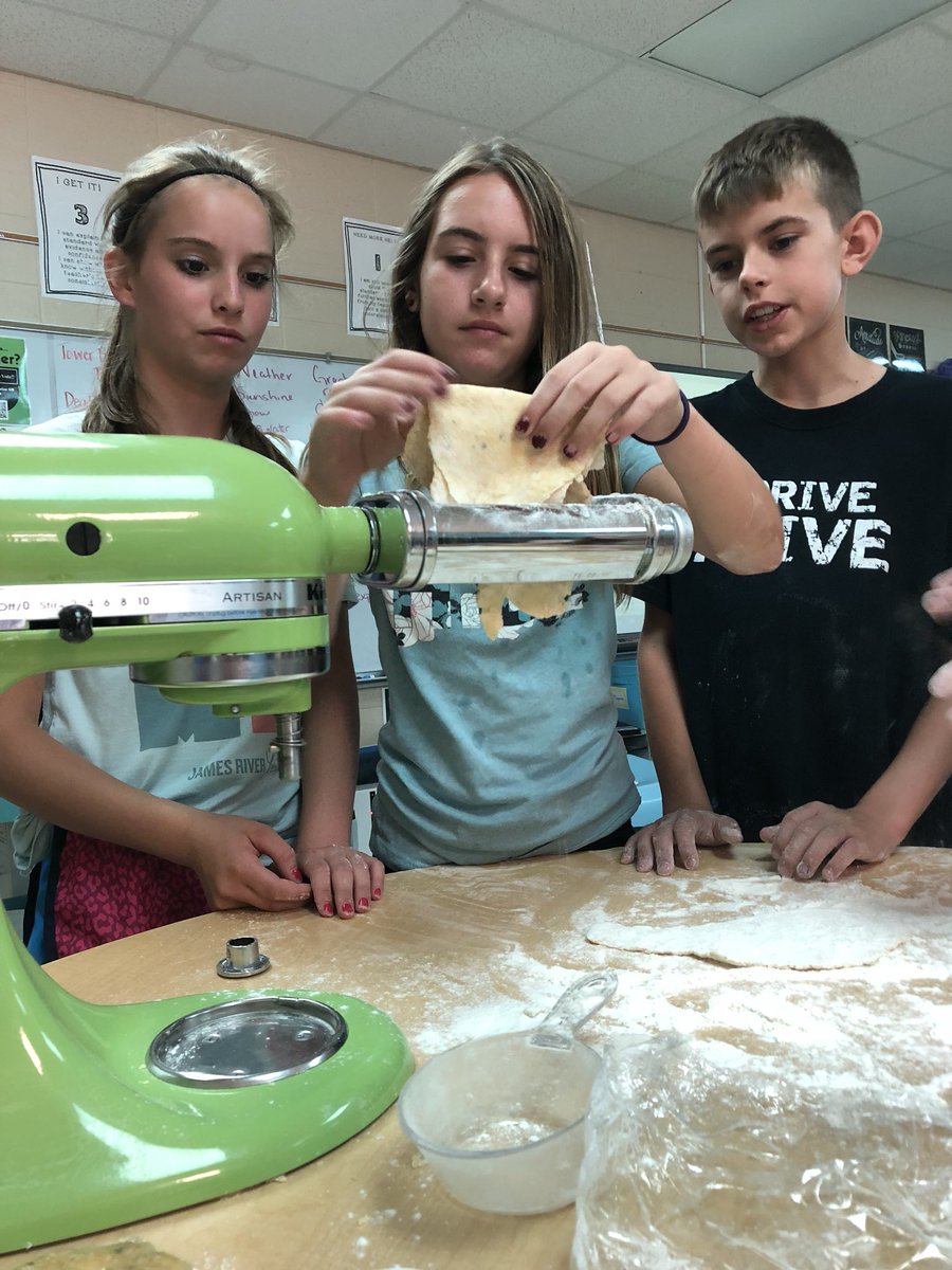 tharris1214's tweet photo. Today @jtsdnixa @nixaschools as a class we made our own pasta to go with our tomatoes we canned from the fall. We also had a fresh salad from our school garden. #STEAMazing #schooltotable #cookingtogether https://t.co/ovSNRKXHa2