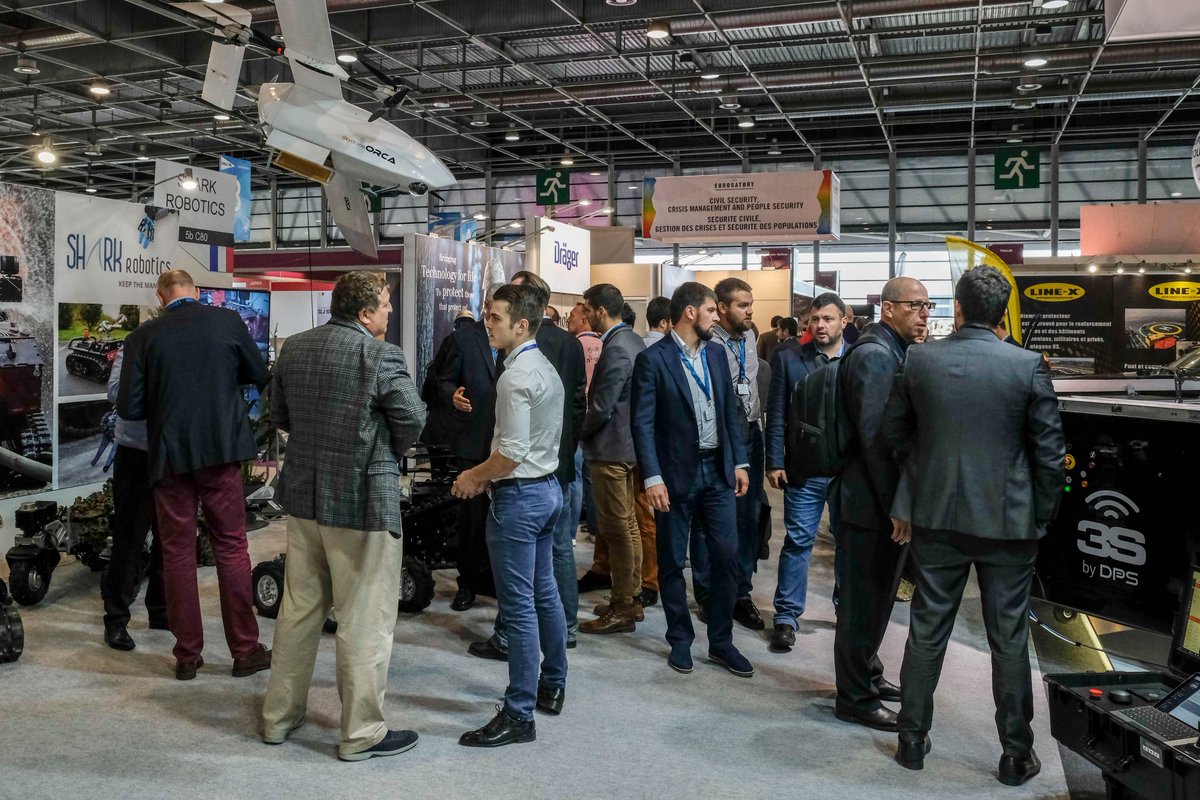 cogeseurosatory's tweet photo. The new #Hall5B completes the indoor #exhibition area with a hall mainly dedicated to security issues at #Eurosatory2018! #eurosatory #newhall #security https://t.co/z7h5Yy6aHe