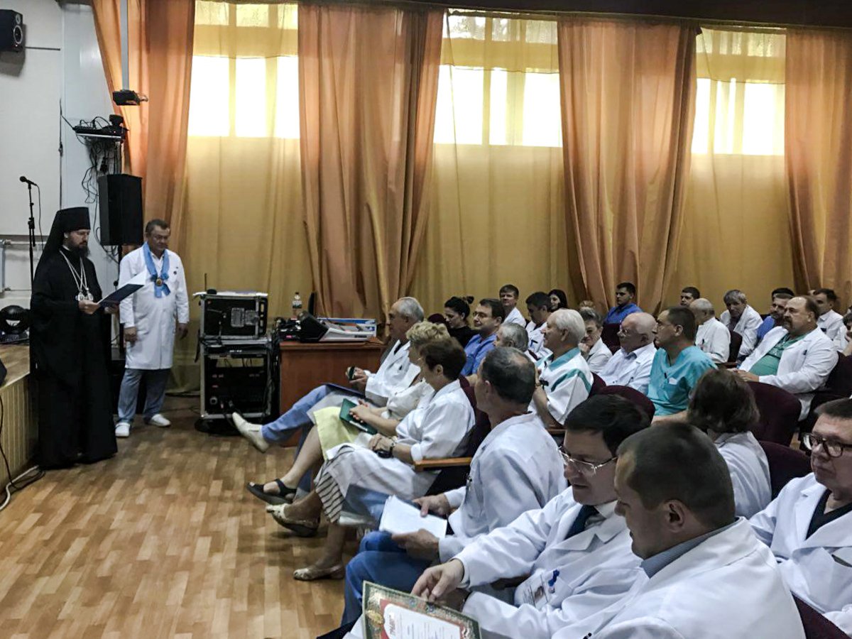 Состоялось поздравление врачей-кардиологов с профессиональным праздником.
lavra.ua/sostoyalos-poz…