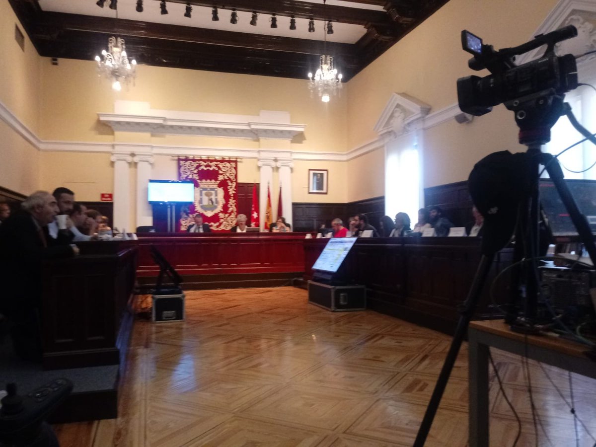 CsTetuan's tweet photo. 🏛️ Comienza el #PlenoTetuán en el que veremos a nuestros Vocales Vecinos exponer a @AhoraMadrid una a una, todas las razones por las que este es un Presupuesto de los Recortes. ¡Vamos a ver como responden! https://t.co/dNiJBhnOEQ