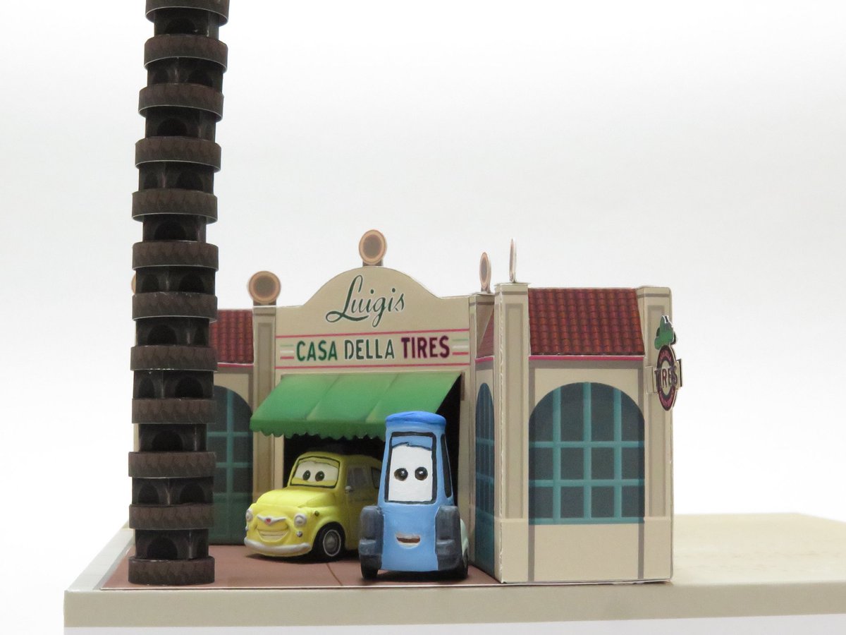 Cars Radiator Springs Papercraft Cars Radiator Springs Papercraft