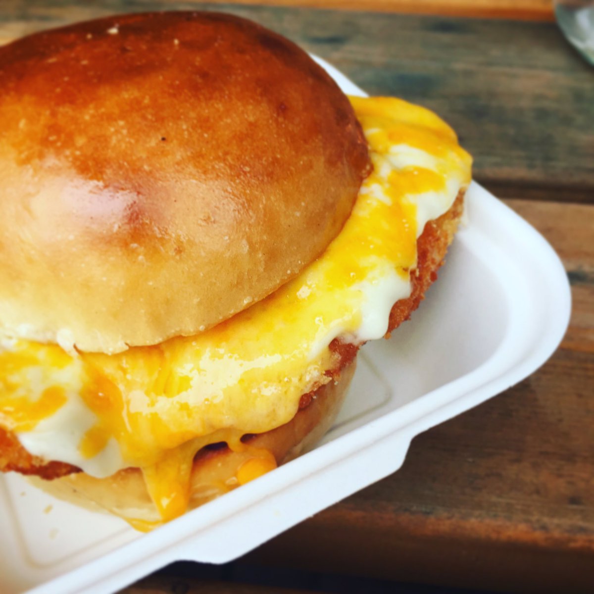 ParmStarUK's tweet photo. For the first time ever, Teesside's favourite dish, the little old parmo will be mixing it with the best at the British Street Food Awards northern final. Get down to @LeedsDock 23rd &amp; 24th Jun to #voteforparmo https://t.co/arErdbwRu0