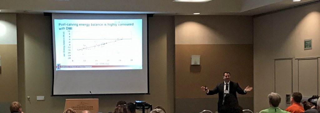 johngoeser's tweet photo. Prof Cardoso, feed intake is the largest factor at 3 weeks post calving related to energy balance. We need to monitor and work to improve intakes post calving. #4State #nutrition https://t.co/SKTNazbWhj