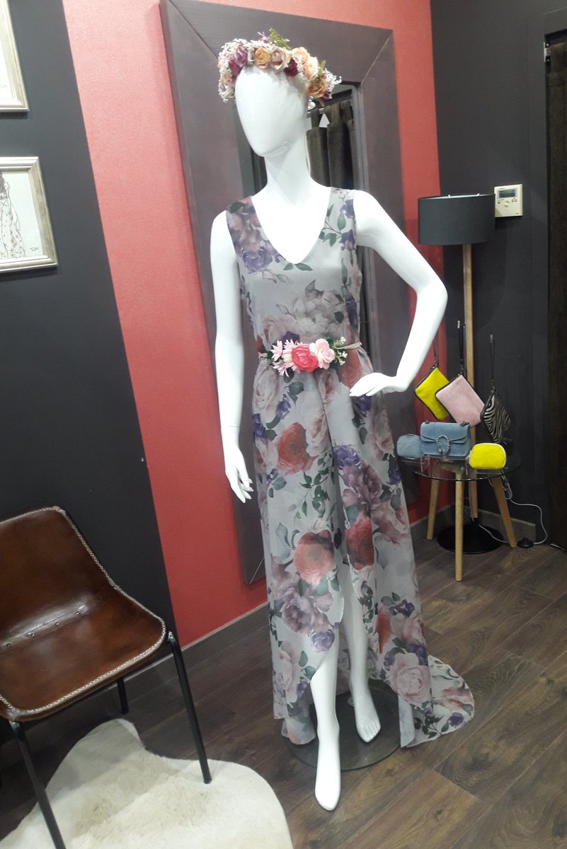 LeonTateli's tweet photo. Blue Collection 39,99

Vestidos que nos encantan por su ligereza y fluidez❤���❤

Si te lo pones...Te verás guapísima😍😍

#leonesp#leondecompras#leoncentro#moda#vestidoslargos https://t.co/tczv0M2oVt