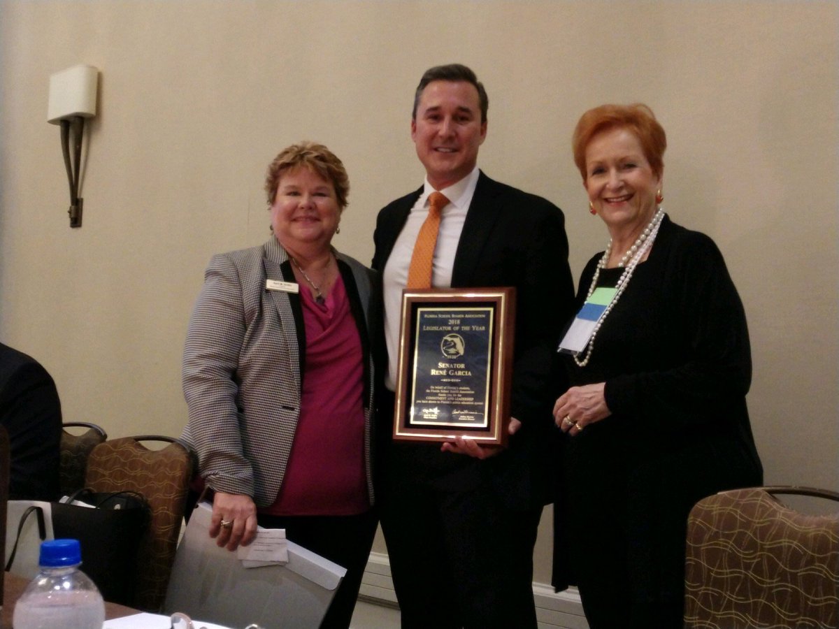 SenReneGarcia's tweet photo. Education plays a paramount role in today’s society. Thanks @FLSchoolBoards for honoring me w/ the Legislative of the Year Award in Tampa. You’ve been tasked to do more w/ less &amp; as legislators our job is to ensure that there’s a level playing field for public/charter schools. https://t.co/FeSewuxfCJ