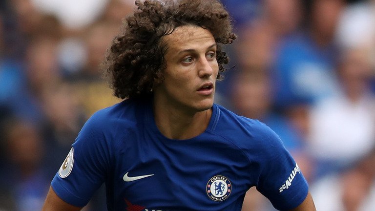PureFootball_co's tweet photo. Our bid for David Luiz, that was believed to be around £18m, has been rejected &amp; we haven't decided whether or not to improve the offer.

Conte said that the player could have left during  January &amp; it appears that he's still on the market

#AFC #Arsenal #Gunners #GunnersApp https://t.co/kn42ewG2jI