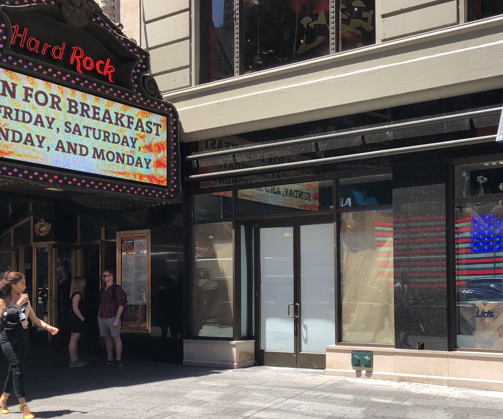 yankees clubhouse store 42nd street