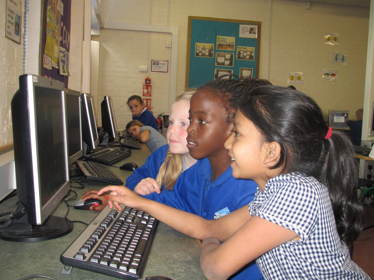 CompXplorersUK's tweet image. Raising the profile of computer #science is not only desirable, it&apos;s essential, and enrichment is the key. This @CompAtSch  article explains all, starting with one of our favourites - the after-school club. #STEM #CS computingatschool.org.uk/news_items/686
Our classes: computerxplorers.co.uk/what-we-do/aft…