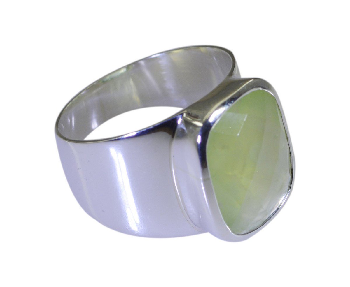 riyo_India's tweet photo. Prehnite #Ring #Green #SterlingSilver #Gemstones #GirlsJewelry #NiceItem #FathersDayGift #GiftForCollege #Gems4eva #Riyo #Ring #Prehnit #Sterlingsilber #Grün #Anneau #Prehnite #ArgentSterling #Vert https://t.co/zH5eLplUEy