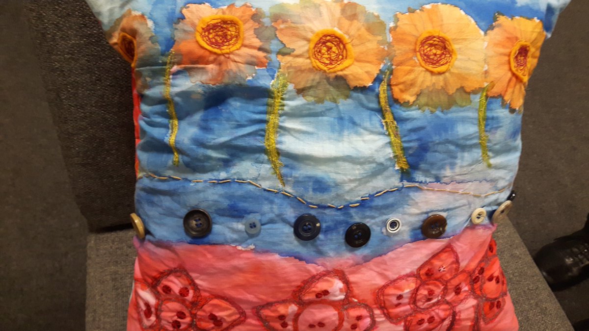 StreetFodder's tweet photo. The first finished cushion from one of our Year 10s. Got my pleased chin on @GrangeTech @GrangeTechArt https://t.co/duFYKikYJg