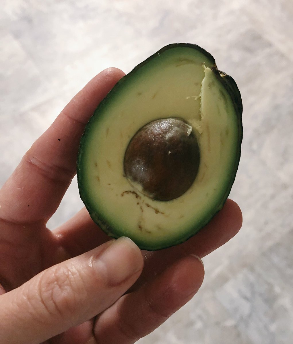 MichellePandey's tweet photo. RT @MoveFitMV: Avocados are packed with ❤️ healthy fats, loaded with fiber, lower cholesterol and have more potassium than bananas.
#getsome #hearthealth #movefit #avocado #fitlife #nourish https://t.co/FdBvEwN5UB