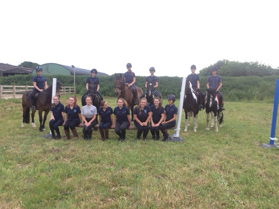 Young_Eq's tweet photo. 2 years ago @NewHillHouse set up a Young Equestrians Club to provide a space where young people can try new activities, develop their equestrian skills and socialise
Flash forward to 2018 and the Club is still going strong, with members being able to gain a range of experiences! https://t.co/vpBFq3amrU