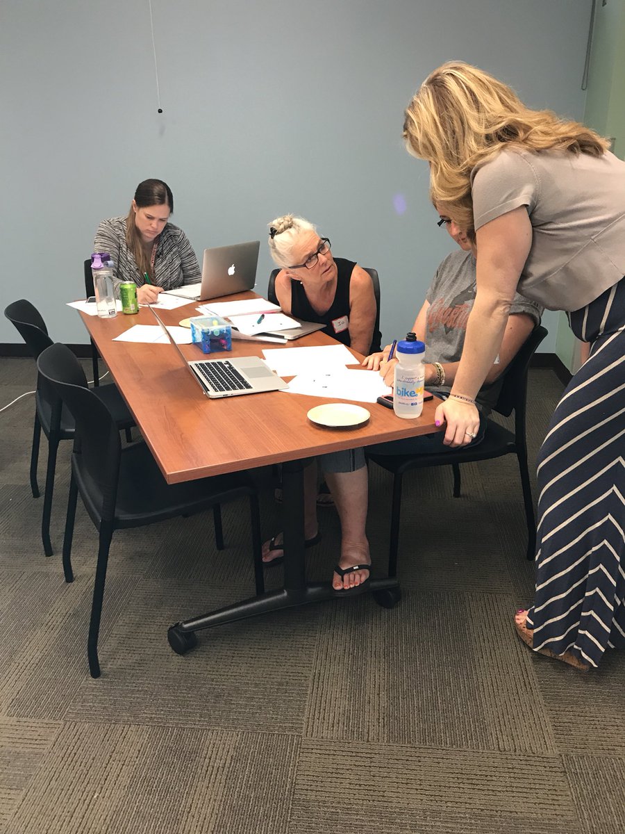 SPPS_TDAS's tweet image. Collaborative learning in the @SPPS_TDAS course Foundations In Advanced Learner Education. Thank you for your active participation.