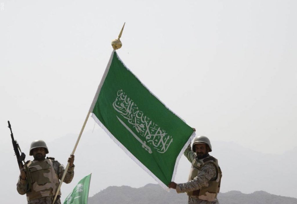 #بالتوفيق_للمنتخب_السعودي

عذراً يـ منتخبناً 

هاولاء هم صقور الوطن فقط 🤚🏻🇸🇦