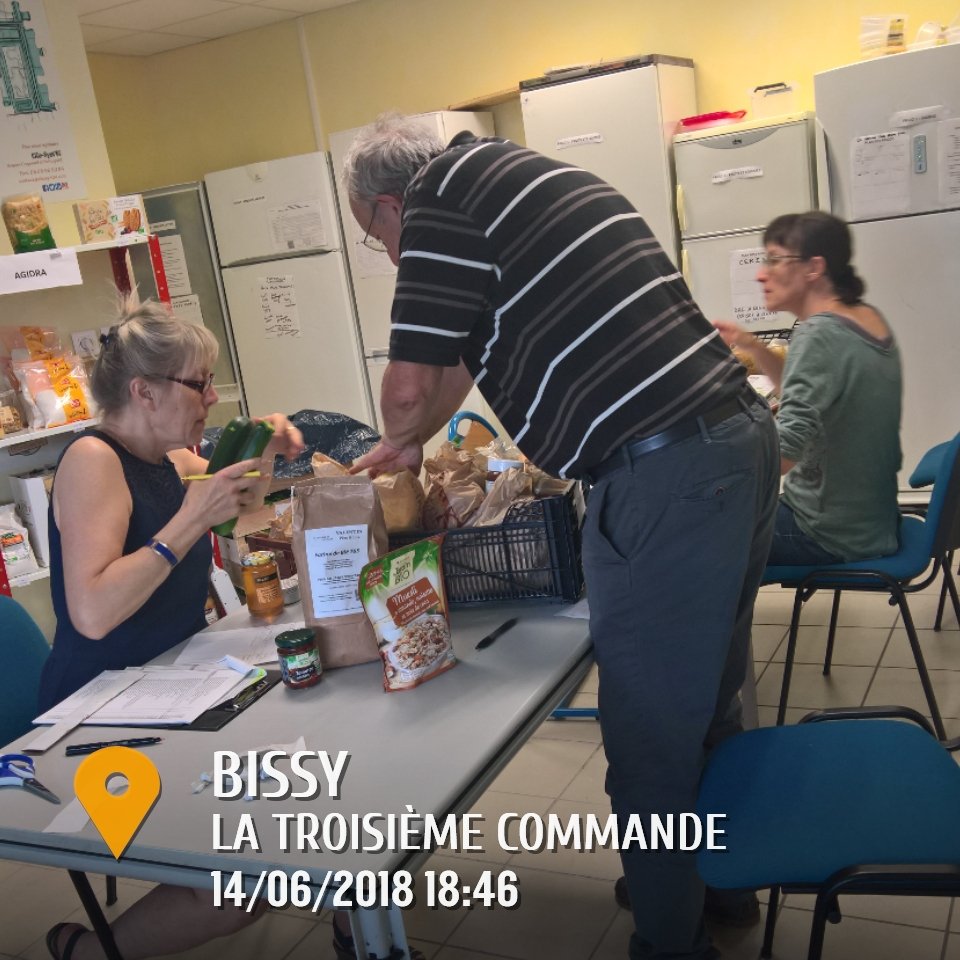 Qui sont ces gens qui réceptionnent, pointent un item sur une liste ? Qui sont ces personnes qui vont chercher au stock et préparent les commandes : c'est vous, c'est moi ! Les personnalités sont affirmées et l'ego sait toutefois rester modeste : au service d'un projet...