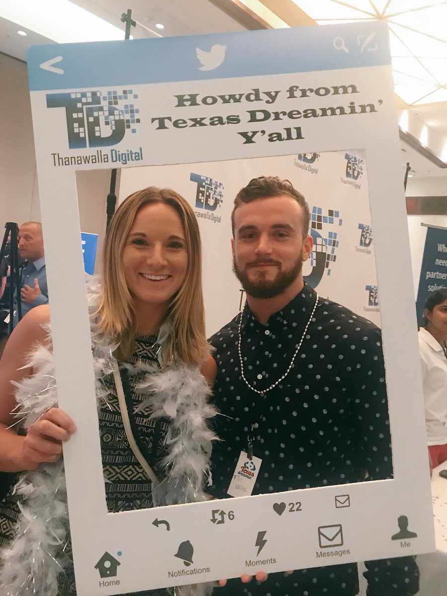 AshleyHaybarker's tweet photo. Texas Dreaminβ adventures! #txd2018 @Texas_Dreamin #recruitment #salesforce https://t.co/GopNJbMvHj