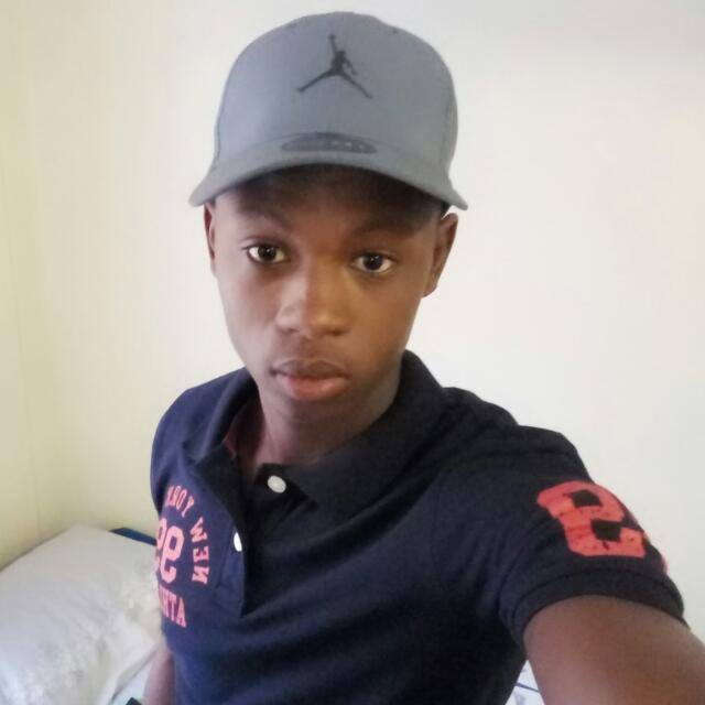olelegala's tweet photo. Am still missing you boy, ohh please Mr don't go messing no more, may the Holy trinity bless you 😂😂😂😂skeem same 😝👌👏✊ https://t.co/OCxhYXtpvl