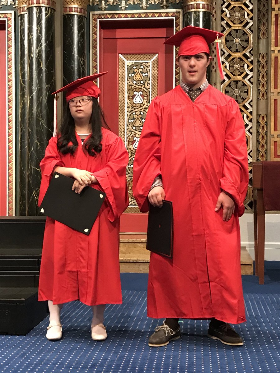 IDEALManhattan's tweet photo. It’s official! The IDEAL School of Manhattan has sent its first graduates out into the world! #inclusion #SchoolCanBeIDEAL https://t.co/dELjCaekDC