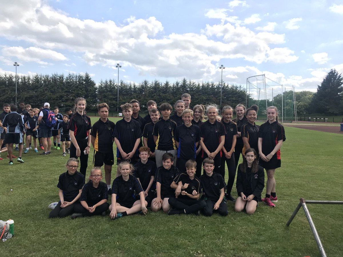 Miss Thompson tweet media