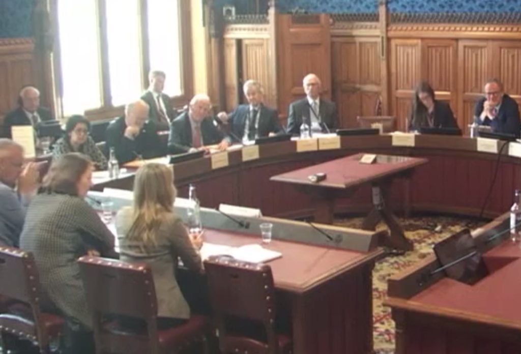 “A number of local authorities...are seeing and measuring exceedances of the levels that are not showing up as part of the national model". Katherine Nield of <a href="/clientearth/">ClientEarth</a> yesterday giving evidence to the House of Lords on #airpollution monitoring. bit.ly/2t6WhVR