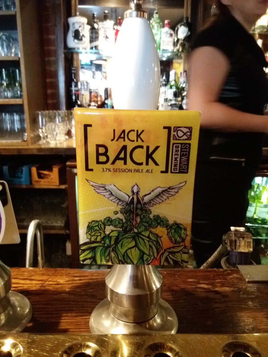 StewBrewJake's tweet photo. Packed tonight in the @lastdroppub I've got loads of FREE craft ales from @StewartBrewing to hand out! Come and grab a couple tasters while it is still here. I'll be here until 7:30pm so come by and have a chat . @Nicholsonspubs #craftbeer #edinburgh https://t.co/wb5P196wbx