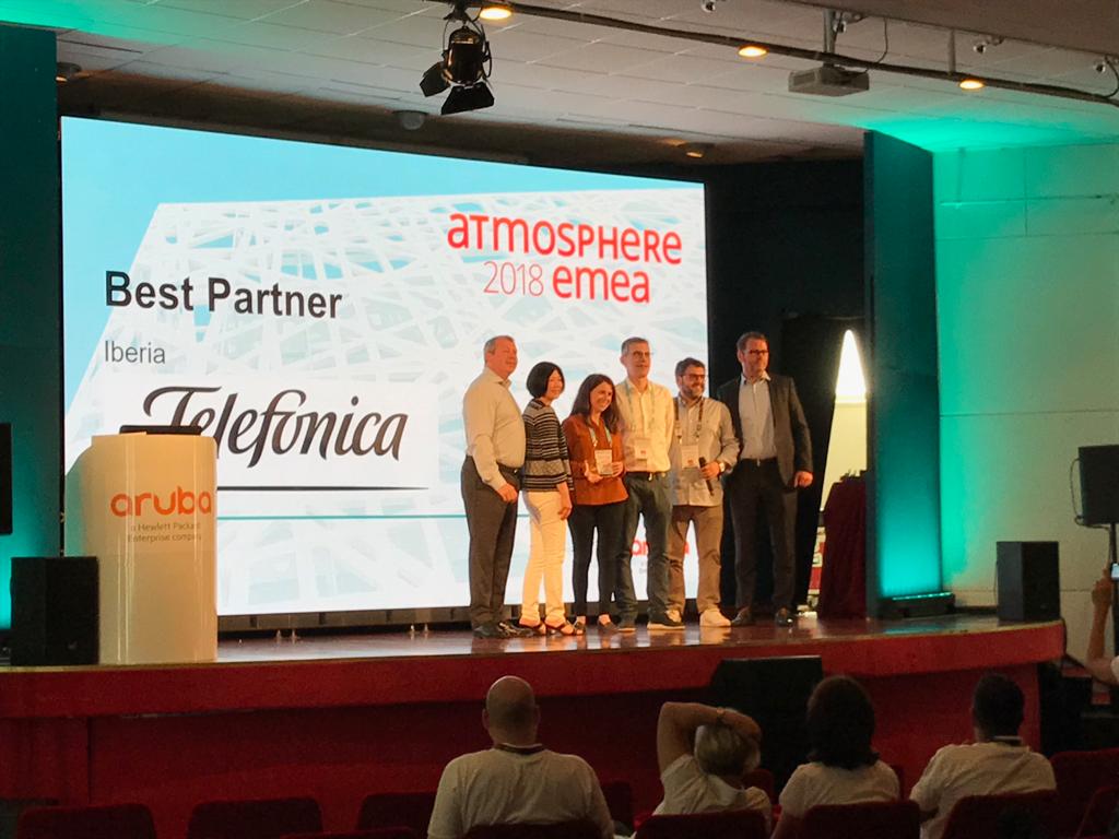 jmcarba's tweet photo. Premio de @ArubaEMEA @HPE a @Telefonica por ser el mejor partner de Iberia. Gracias por el reconocimiento!!! #GetLANizate #ser_actitud #ingenierosTEF y gracias a @BeABargiela por su asistencia y trabajo en #atmosphere2018 https://t.co/EgFQrTeCM7