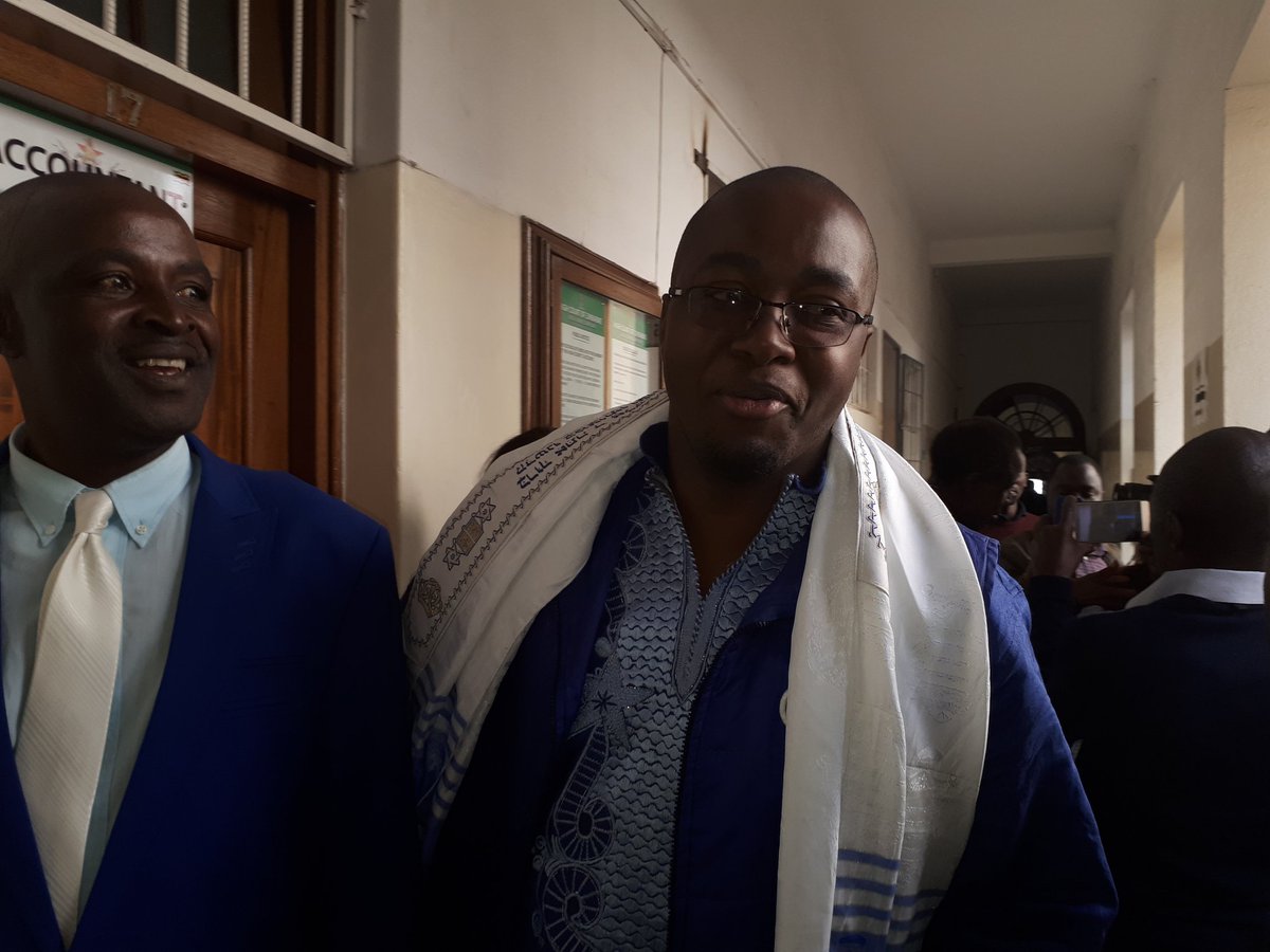 umzamocapital's tweet photo. #ZimNominationCourt ZIPP presidential candidate, Blessing Kasiyamhuru has successfully filed his nomination papers for Zim's July 30 elections 

#NominationCourt #ZimElections2018 #ZimDecides2018 #ElectionsZw https://t.co/Sc5ebfBhdr
