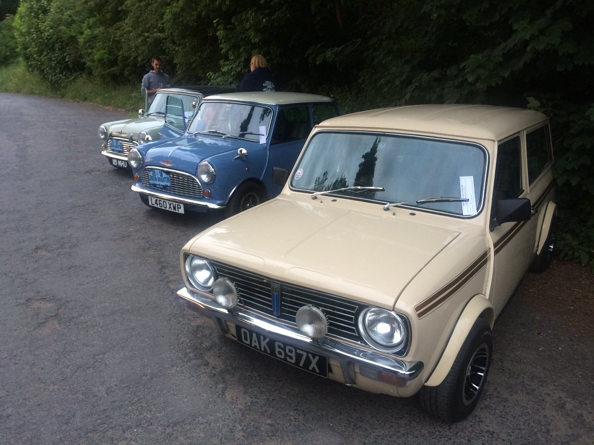 MariotheMini's tweet image. @MariotheMini ‘s other friends. Including @heroyoshimoto the Japanese cooper.