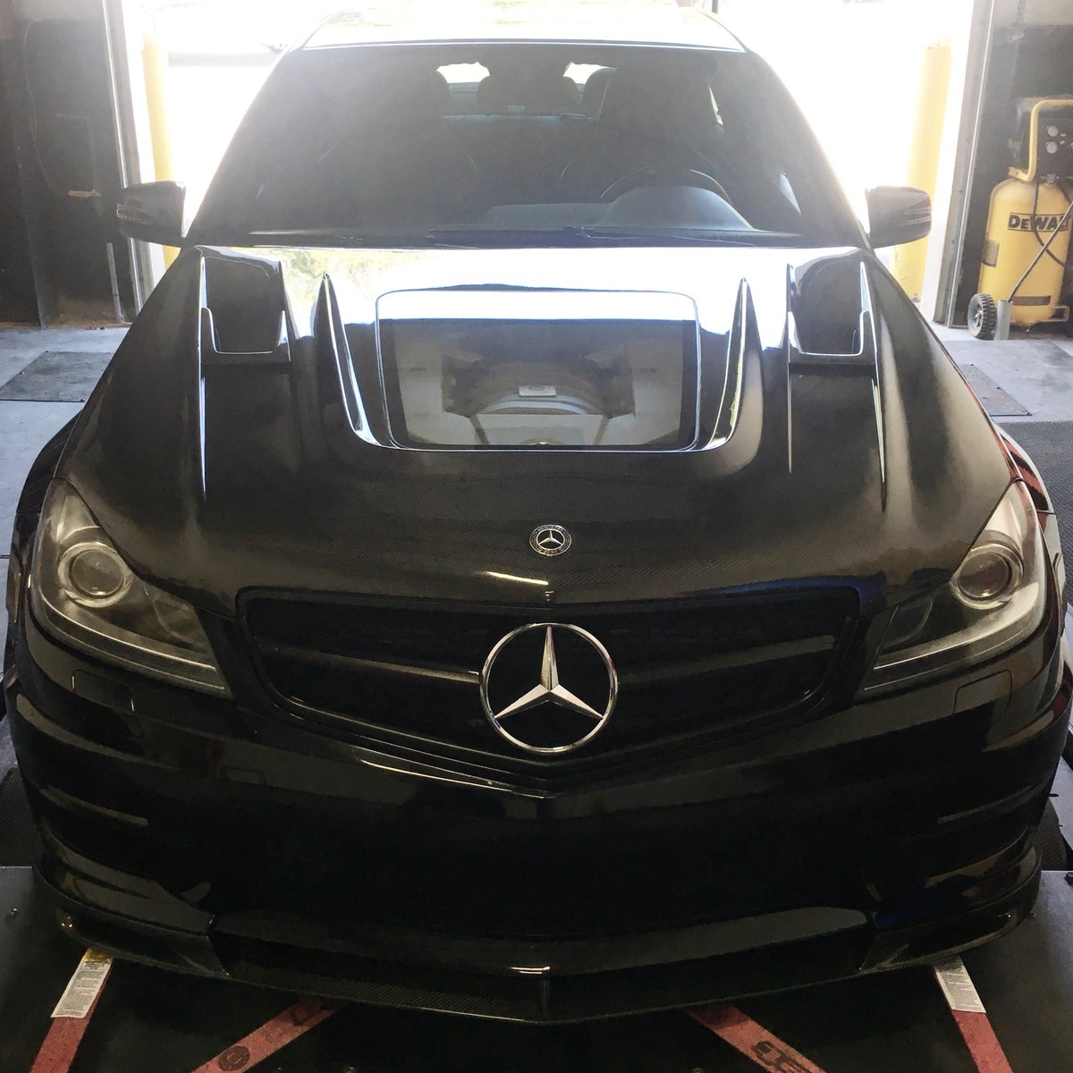 AMRPERFORMANCE's tweet photo. Brett’s Mercedes-Benz (@mbusa) C63 w204 our DynoJet (@dynojetresearch) Dyno for an AMR Performance (@amrperformance) ECU Software Upgrade (tune) #beastmode
__________________________________
#AMRperformance #AMRtuning #AMRtuned #goAMR #AMRempire #AMR #mbusa #c63 #c63amg https://t.co/3OIxiGAZDE