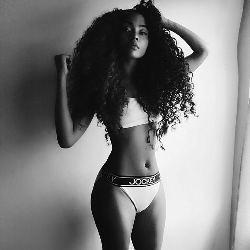 Kgotsokaygee241's tweet photo. #VictoryInTheMaking and #TheNewEraSessions
Are part of two beautiful and great rappers.i mean the one and only @NoMoozlie and @Rouge_Rapper ❤❤❤❤❤❤❤❤❤ I love you guys https://t.co/2MPTTTjBvR