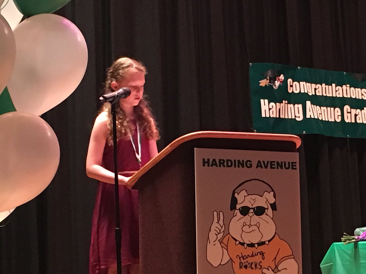 LindenhurstUFSD's tweet photo. Congratulations to the #HardingAveES fifth-grade students Who took part in there moving up ceremony this evening. We are so proud of you! #LUFSD #LookAtLindy https://t.co/VRuCvbP7T5
