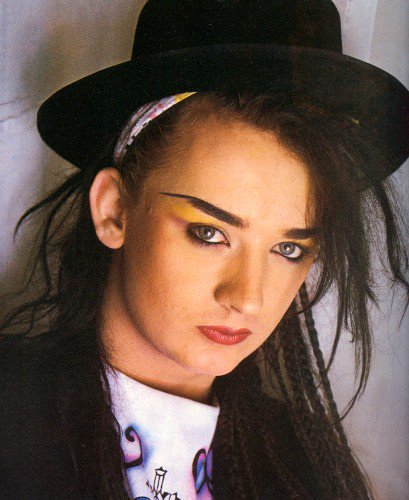 Há 57 anos, nascia um dos maiores ícones dos anos 80. Boy George.

Happy Birthday!!     