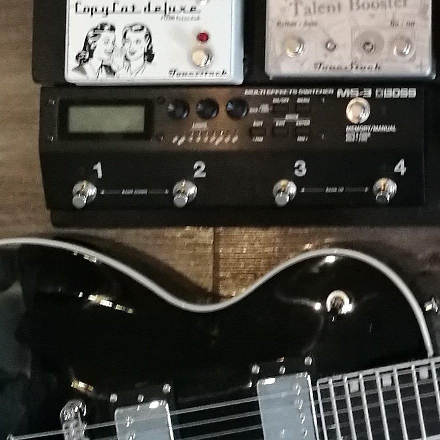 Did some dropdown tuning to the #boss #ms3 
Also prpgramming setlist and solo sounds...Amazing unit with the extra additional loops 5 instead of 3 ;) #bosseffects