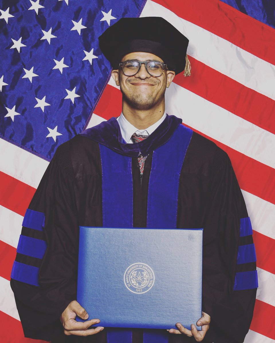 carloschevere's tweet photo. Para que me sigan preguntando que por qué si soy independentista ando en 🇺🇸 😉⚖️🇵🇷 #2LLM #AmericanLegalSystem #InternationalCriminalLaw https://t.co/w5iTS3iO0m