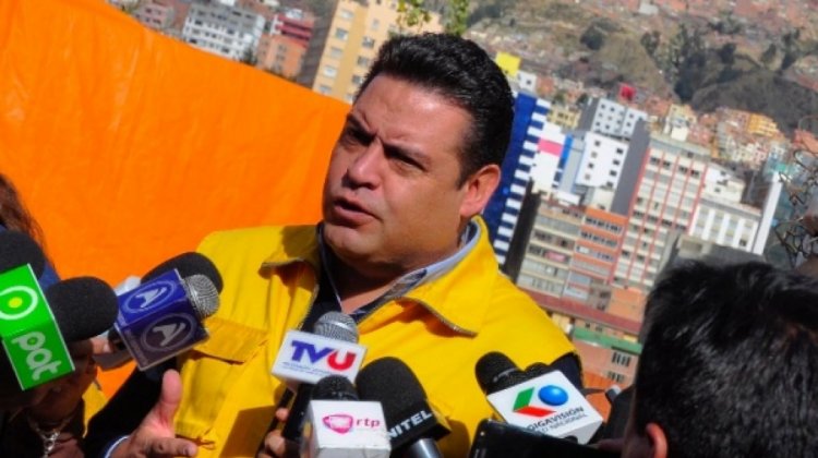 noticiasfides's tweet photo. #ANF @LuisRevillaH dice que movilizaciones de la #UPEA no perjudican al Gobierno sino a los paceños
-->> https://t.co/CUdwRNRtWR <<-- https://t.co/flEefdbzWF