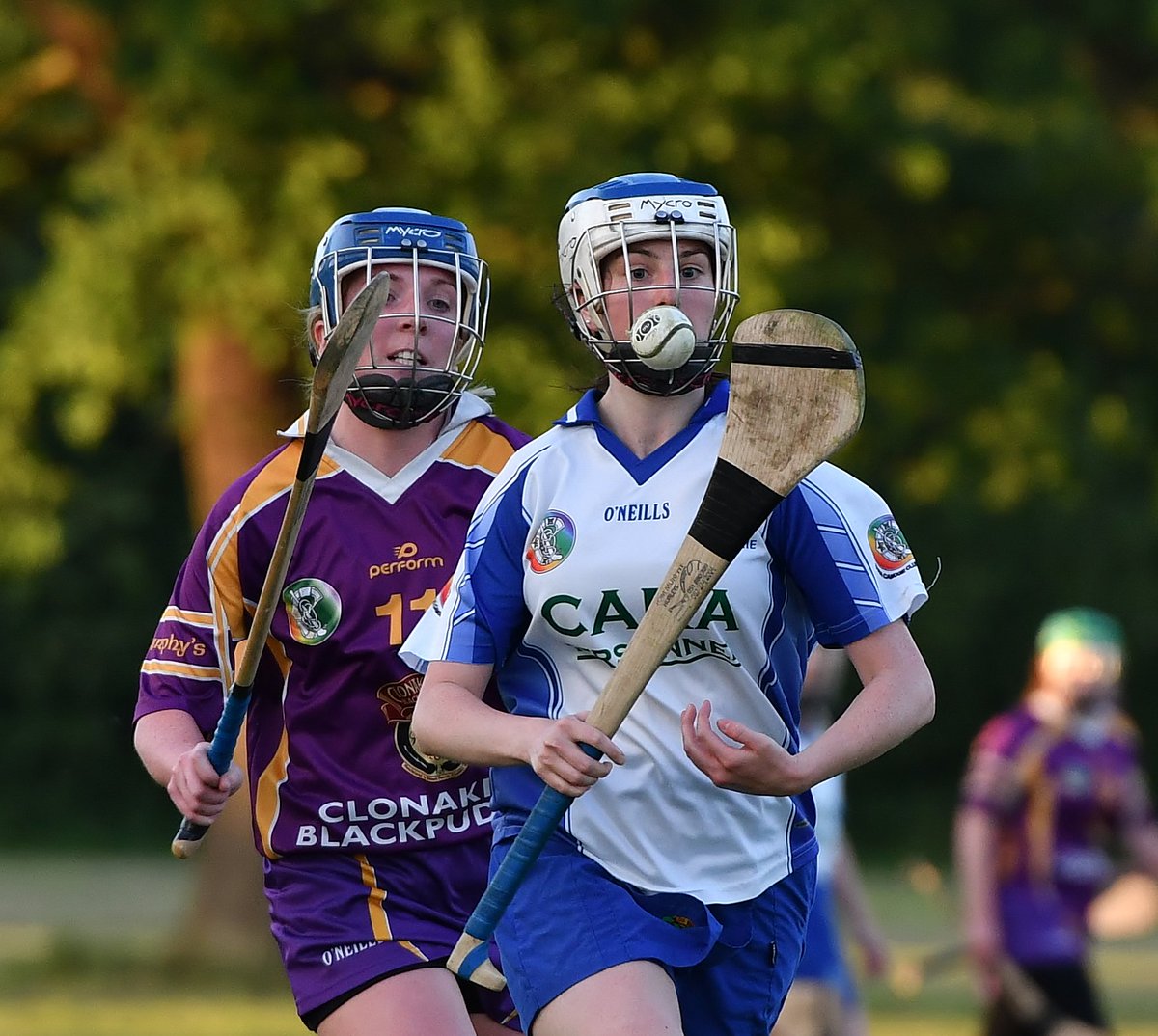 Camogie London Britain Camogie Senior League Win For Tara Cc V Murphys Rd 1 Team Photo With Julie O Neill Of Cara Personnel Kit Sponsor Since 04 Dedication Camogie Lovelyhurling Camogielondon