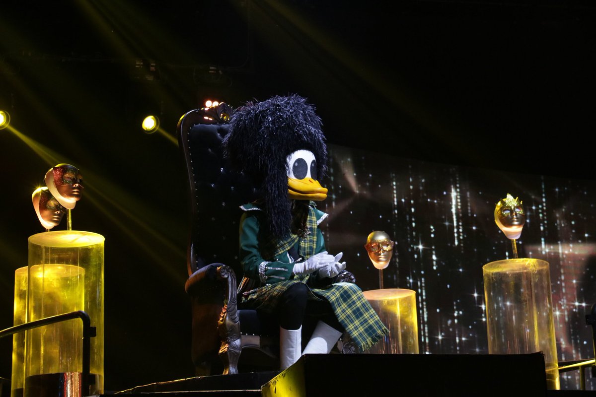 duckmask's tweet photo. ขอบคุณทุกๆคนที่โหวตให้ก๊าบได้เป็นแชมป์ของSs4นะครับ🎉🎊 #หน้ากากเป็ดน้อย #themasksinger4 https://t.co/pEr4WKZN6N