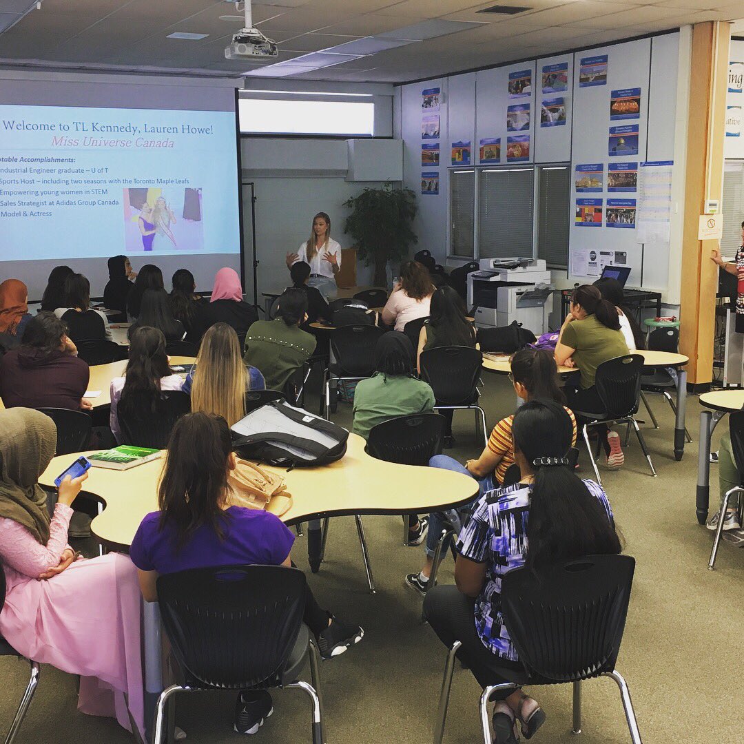 Ms. West tweet media