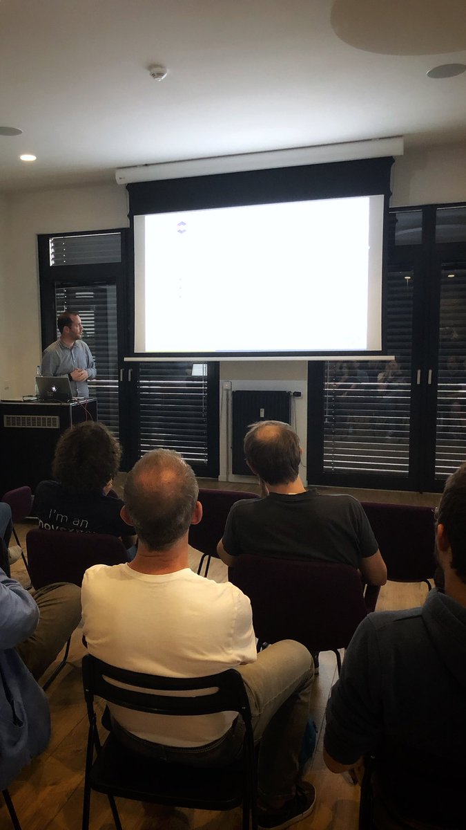 In Hamburg stellen <a href="/SilviaSantano/">Silvia Santano</a> und <a href="/stetro/">Steffen Tröster</a> heute Abend mobile AR und und <a href="/PepperTheRobot/">Pepper</a> vor! #meetup