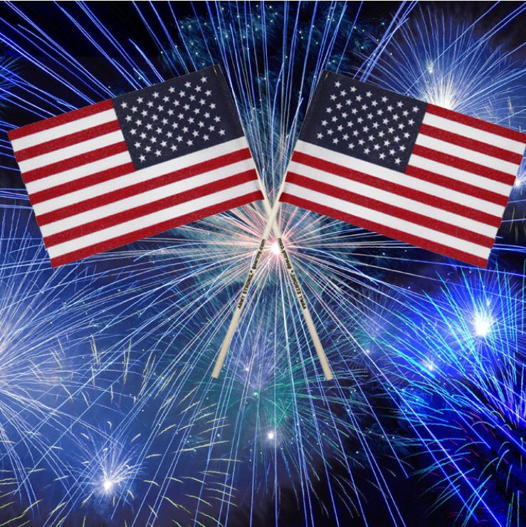 QP4you's tweet photo. Honoring Old Glory on this National #FlagDay. https://t.co/QpvvxtkmR6