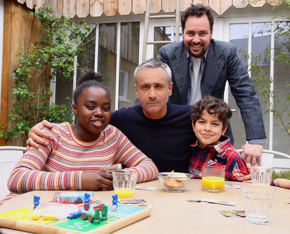 tinivellisfans's tweet photo. « Ce soir,dans les 2 derniers épisodes de la saison,Alice Nevers nous montrera que la famille est plus forte une fois réunie 👨👩👧👦.Enfin si personne ne vient y mettre le nez sans y avoir été invité...
#AliceNevers
#JmTinivelli #NaelR #MedinaDiarra #LoicLegendre #instaoff https://t.co/fKpB3IkfXp