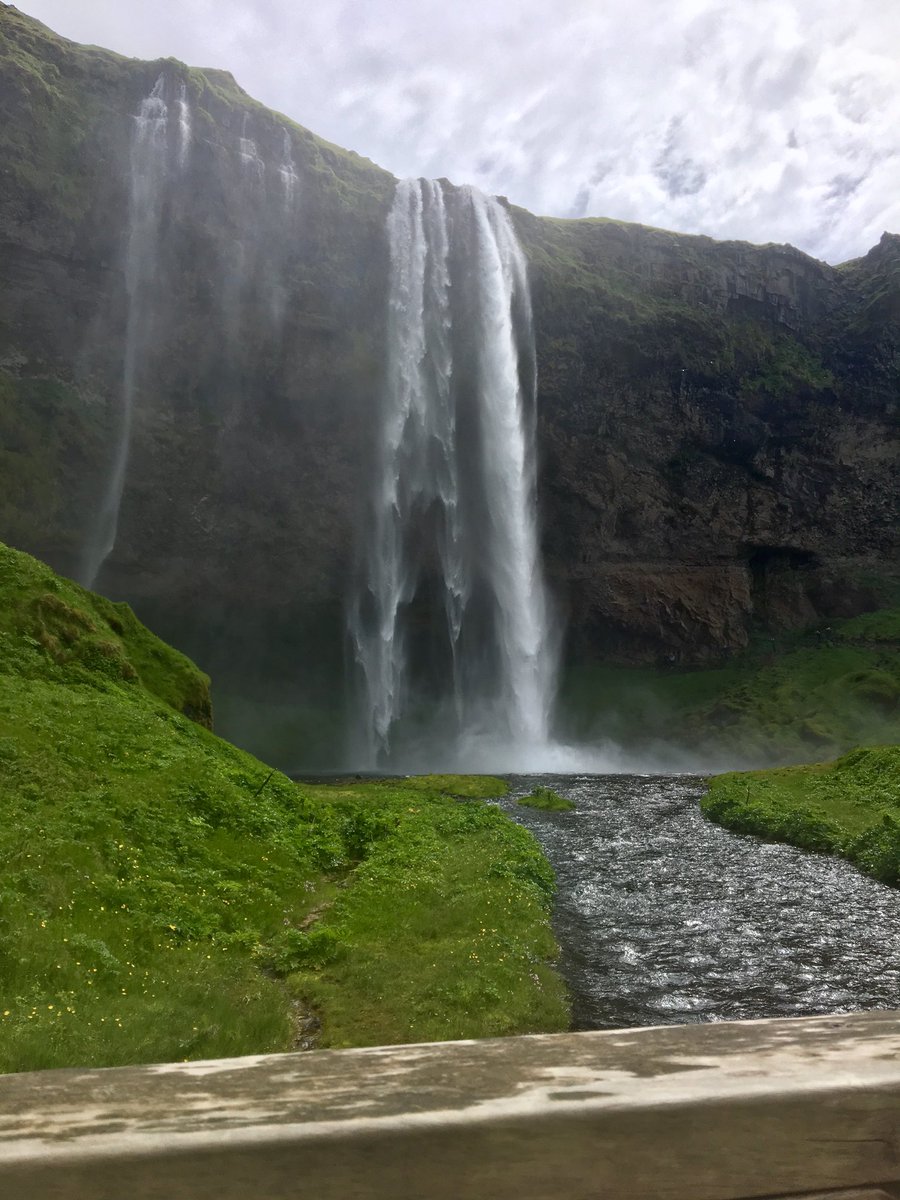 WeGoDirBrittan's tweet photo. Seljalandfoss waterfall, Skogafoss waterfall, and Reynisfjara Black Sand Beach #SaintsinIceland https://t.co/vRrCvQ488V