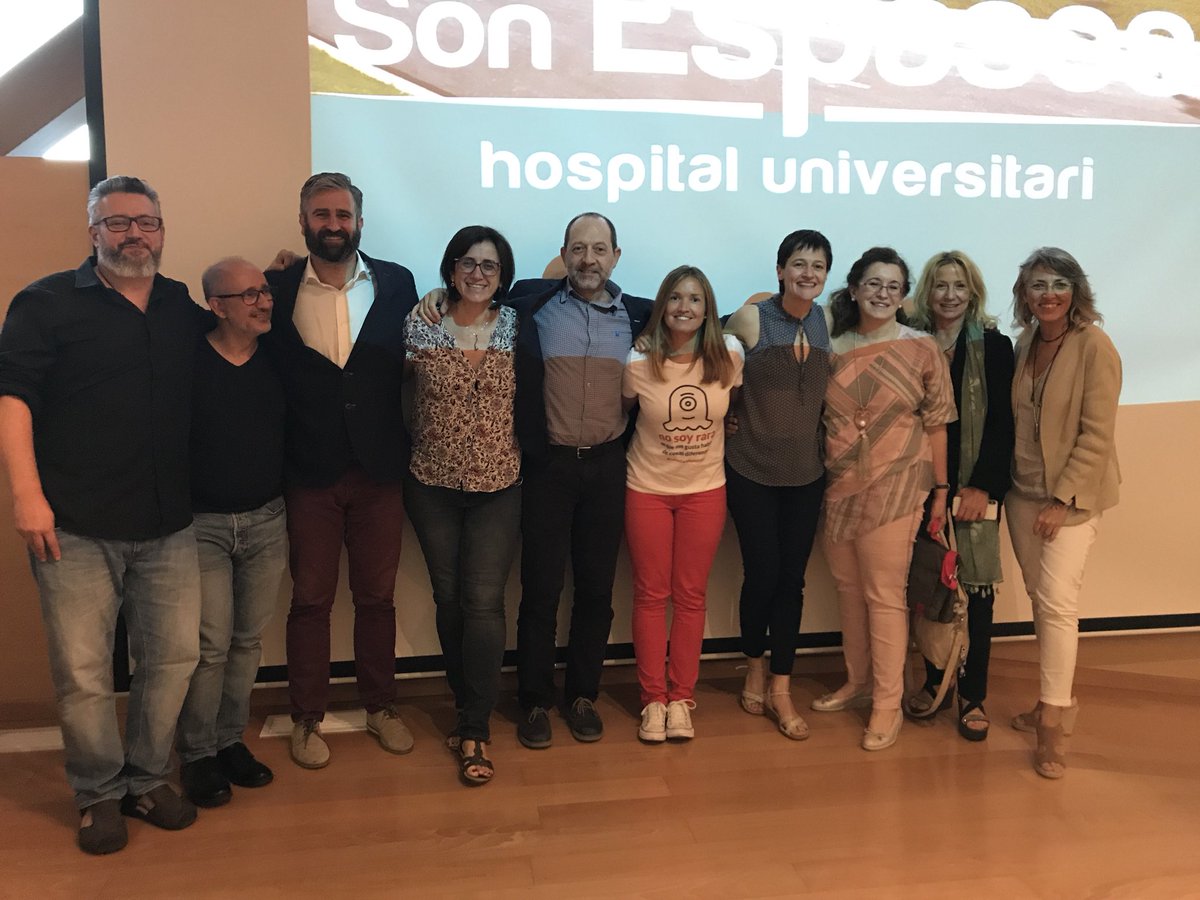 AmbuHuse's tweet photo. Qué mejor final de Curso? #AmbuHUSE18 @SonEspases https://t.co/o26jvxez5z
