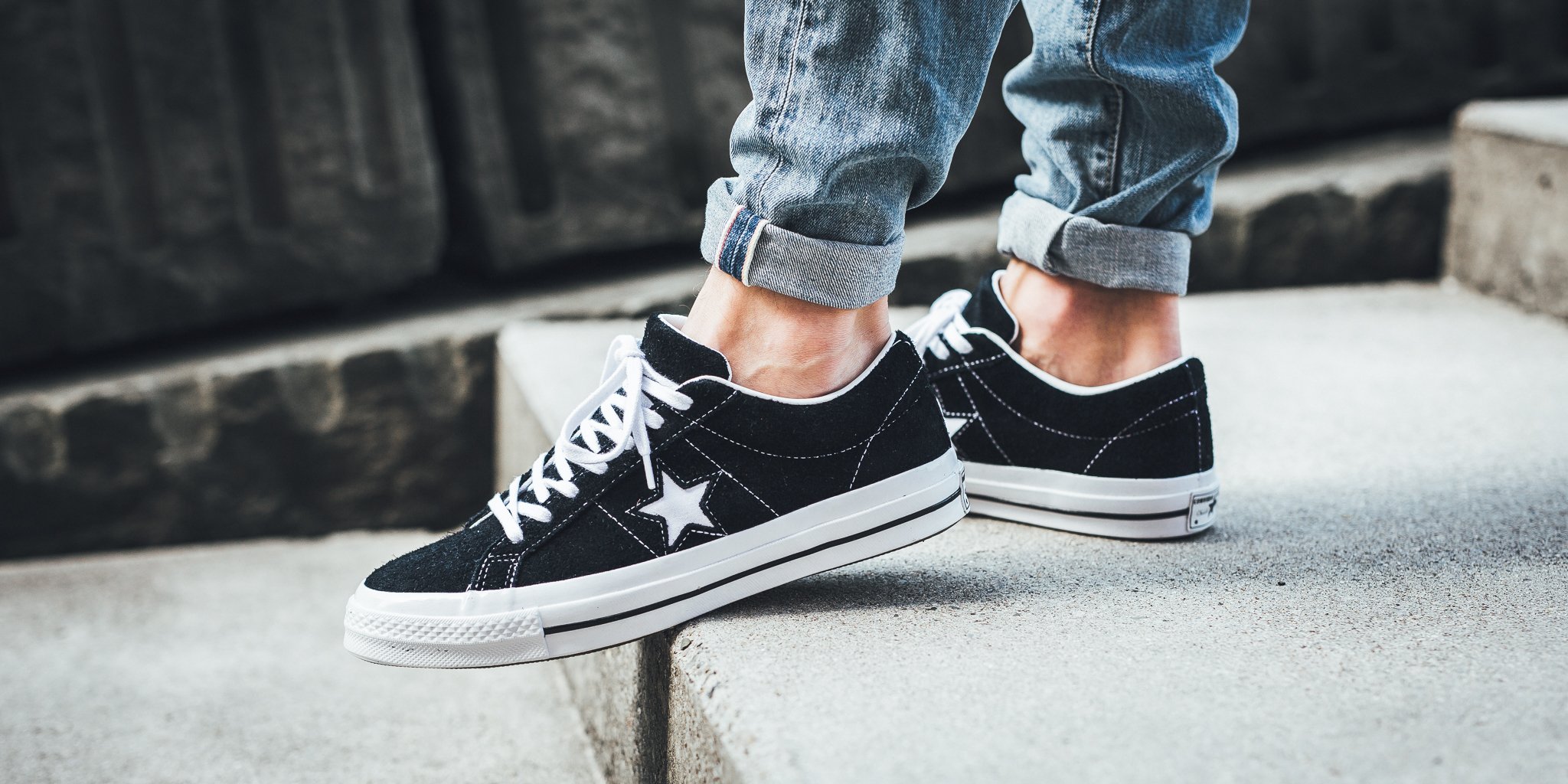 bijtend Bekwaam Scheermes Titolo on Twitter: "Don't hesitate to check our #SALE! 😎🕐🏁 Converse One  Star Premium Suede Low Top - Black/White-White shop NOW 👉🏻  https://t.co/yLwXPSGCVb #sale #sales #sneakers #nike #adidas #puma #reebok  #asics #vans #