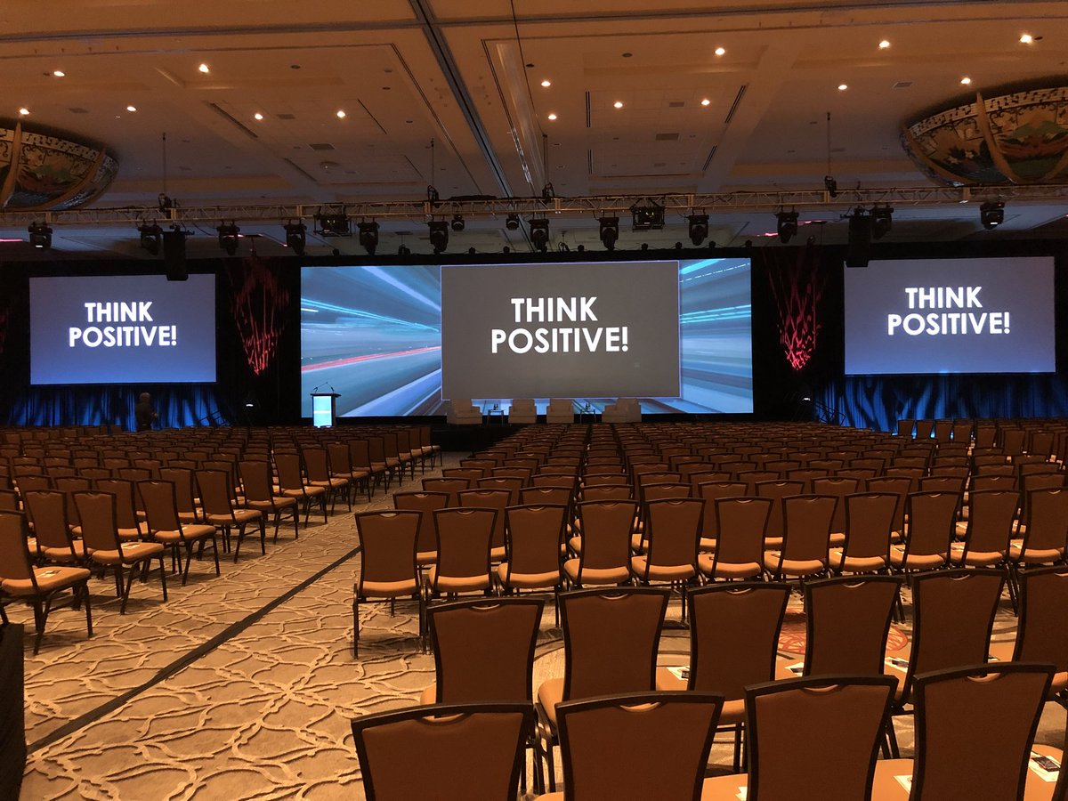 HS_Multimedia's tweet image. Ready. #HSDNSM