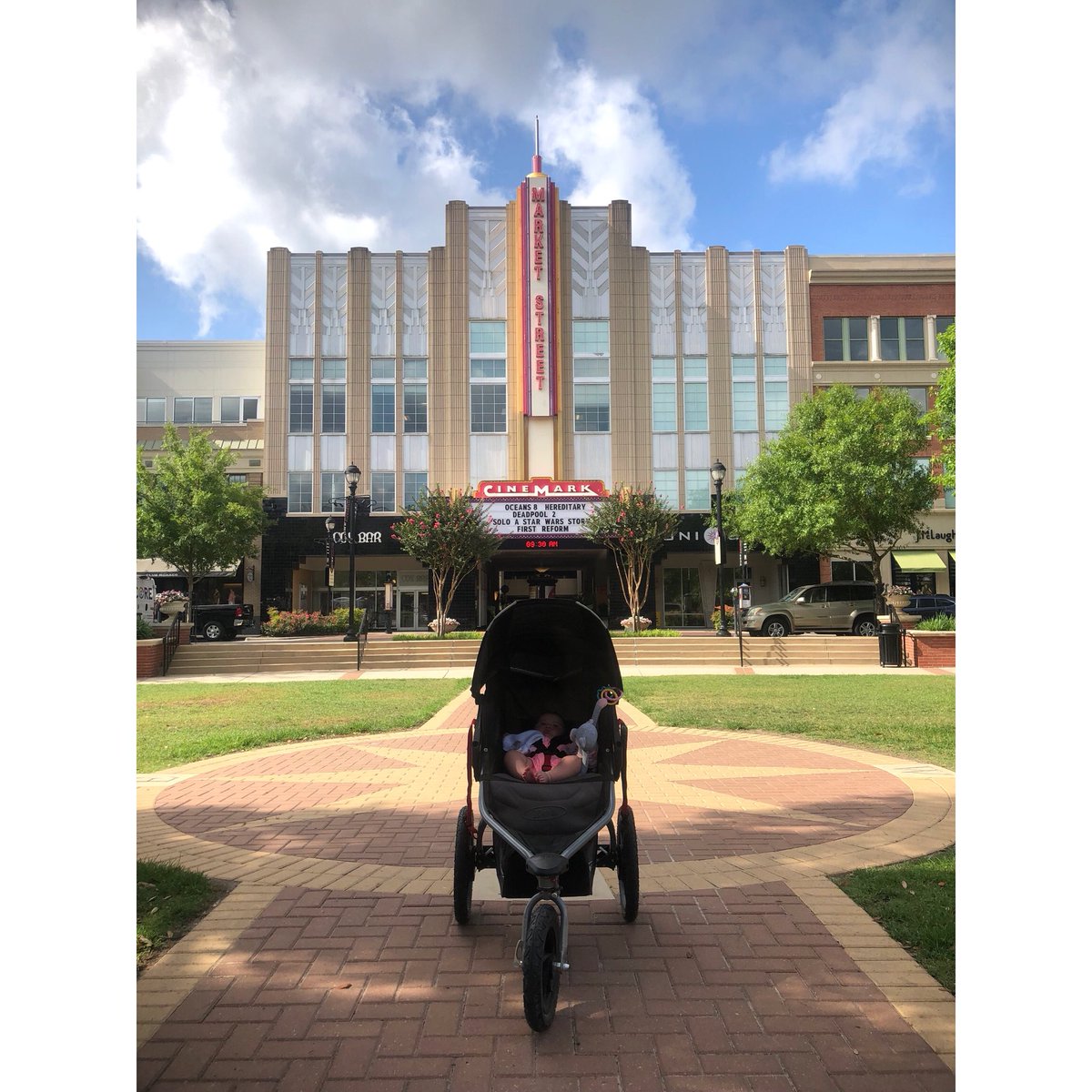 justmomit's tweet image. Cannot express enough how much I love my #BOBstroller
