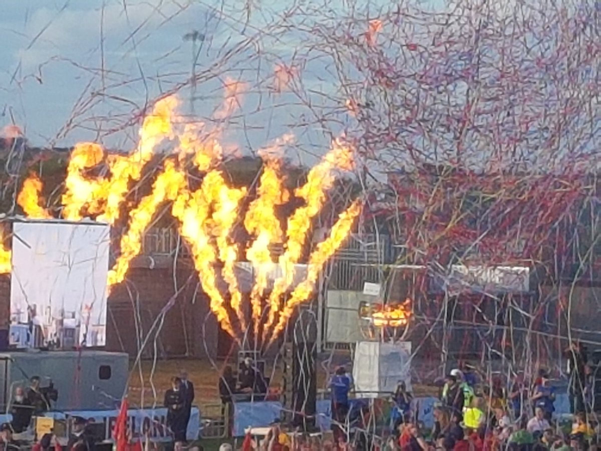 ChrisMullanDell's tweet photo. Flames and Planes....@SOIreland #DellTrueability @PPPatDell @AongusatDell https://t.co/RHrKY4uswI